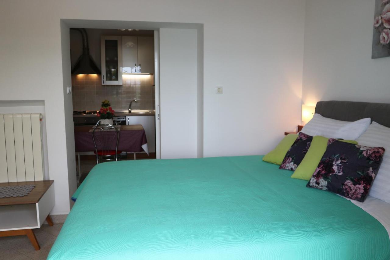 Komel Ii Apartma *